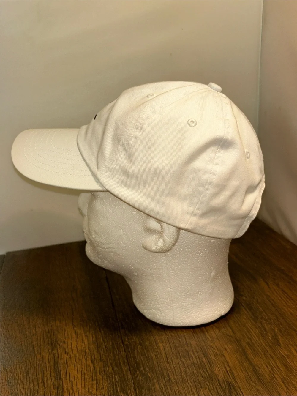 White Baseball Golf Tennis Adjustable Strap Cap Hat Palm Tree Design One Size
